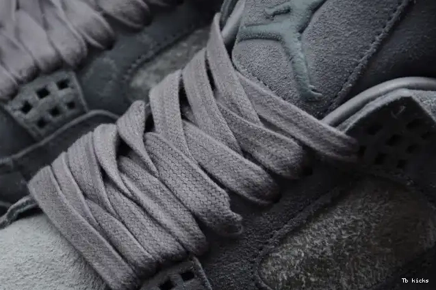 Cheap TBK Cool 930155-003 x KAWS Grey Jordan Air 4 0429